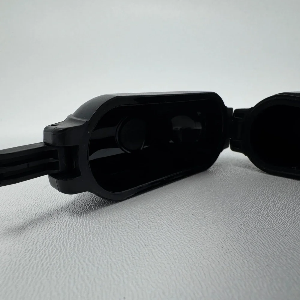 Catalyst Waterproof & Drop Proof Case for AirPods Pro Black with Carabiner